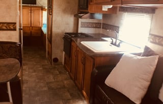 Travel Trailer Camping EVENTS FRIENDLY FAMILY SIZE