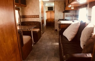 Travel Trailer Camping EVENTS FRIENDLY FAMILY SIZE