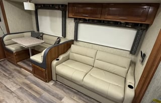 Your Alaska Adventure! 35BH18