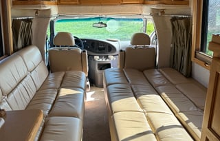 2002 Born Free Easy Drive First Class RV