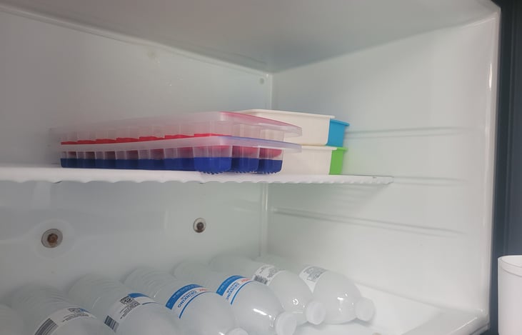 Freezer- ice cube trays