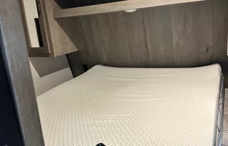 Family fun Camper with game room!!