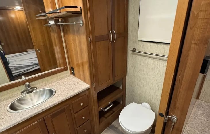 Rear full bath driver's side