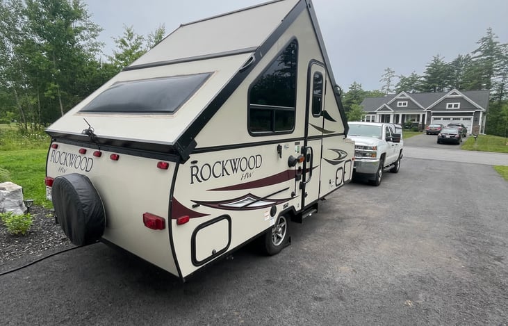 Right side of trailer