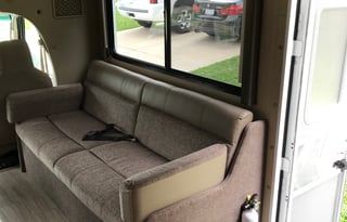 2019 Thor Motor Coach Daybreak