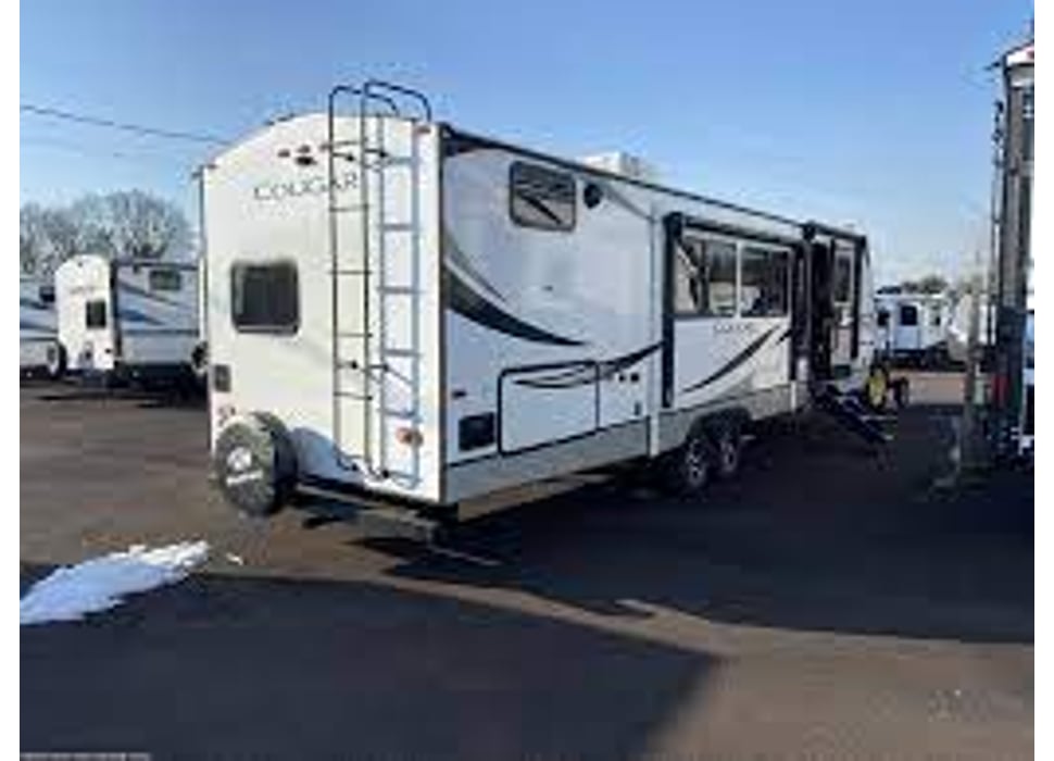 Travel Trailer rentals in Kronenwetter