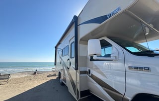 2019 Thor Chateau 22B • Low Miles • Dual Cameras