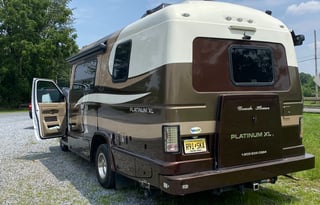 Goldy  A 2015 Coach House Platinum w/2 slideouts!