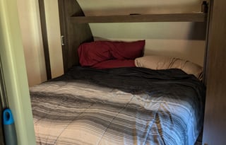 Spacious family camper!!!