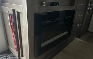 21’ Coleman Camper –Fall Foliage & Winter Trips