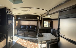 2017 Grand Design Imagine 2500RL