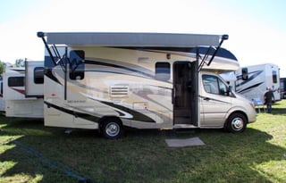 2016 Jayco Melbourne 24K - Easy to Drive