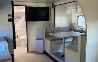 Mold Free & Family Ready! Lightweight 29’ Trailer.