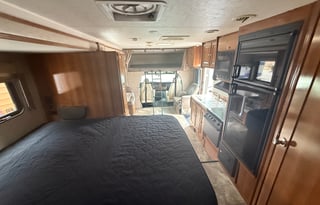 2018 Coachmen LEPRECHAUN 240FS