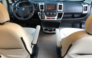 Adventure-Ready 2022 Tellaro | Dogs ok | Free WiFi