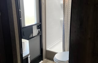 2021 Pet Friendly Bunkhouse