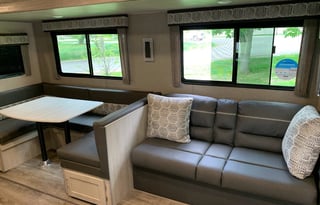 Comfortable and Clean Family RV Rental