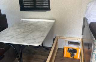 2021 Dutchmen RV Coleman Lantern LT Series 17B