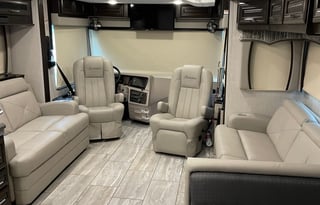 Luxury Mountain Climber