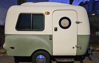 Cozy Green Lima Bean Camper