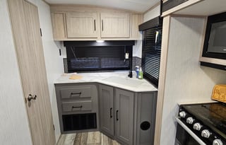 Cotter's Camper - Pet Friendly!