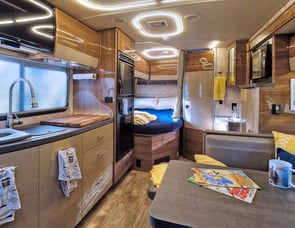 Winnebago View 24J