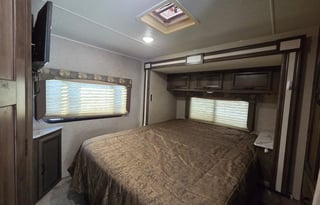 2019 coachmen freelander 21rs