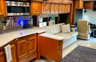 Luxury Motor Coach | Delivery Avail | F1 • SXSW