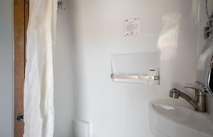 Toilet/ Shower/ Sink Combo