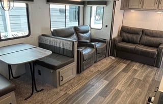 Billies Mallard! Rear kitchen area!