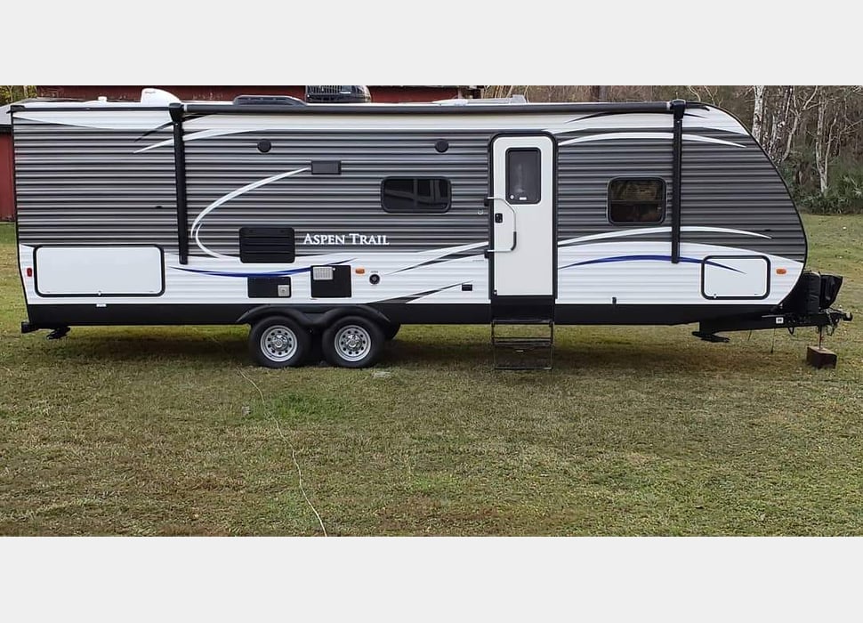 Travel Trailer rentals in Naperville