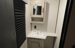 2022 KZ Connect 322BHK