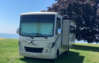 2018 Thor Motor Coach Freedom Traveler A27