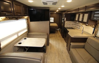 Luxury RV Camping - 2018 Thor Hurricane