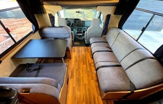 2016 Thor Motor Coach Four Winds 28A