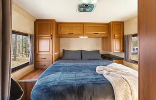 (#5)Las Vegas–Class C Sleeps 6 | Family & Festival