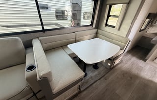 NEW 2026 Coachmen Catalina Legacy Edition 273DBH