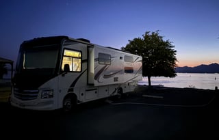 2021 Jayco Alante 29F with Bunk beds and WiFi