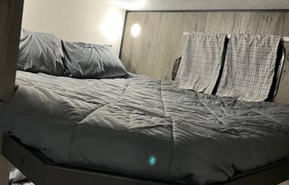 2023 KZ Durango Half-Ton D286BHD