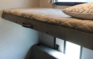 LUXURY-AUTO LEVELING-FREE INS-TOP RATED- DIAMOND O