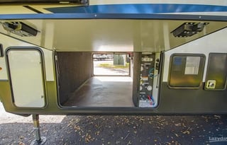 2023 KEYSTONE MONTANA HIGH COUNTRY! 2bd/2ba/loft