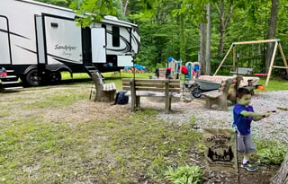 Grand Large Family Getaway/3TVs & 1 1/2 Bath