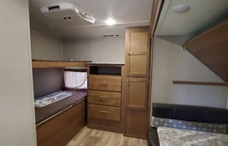 2018 Dutchmen Aspen Trail