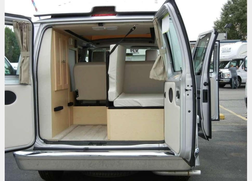 Class B Camping Van rentals in Fountain Valley