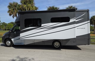 Luxury Camping in a Tiffin Wayfarer Mercedes-Benz