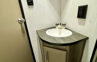 2021 Heartland Pioneer