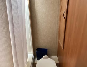 Komfort Trailblazer 240RK