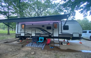 2021 Palomino Puma 28DBFQ