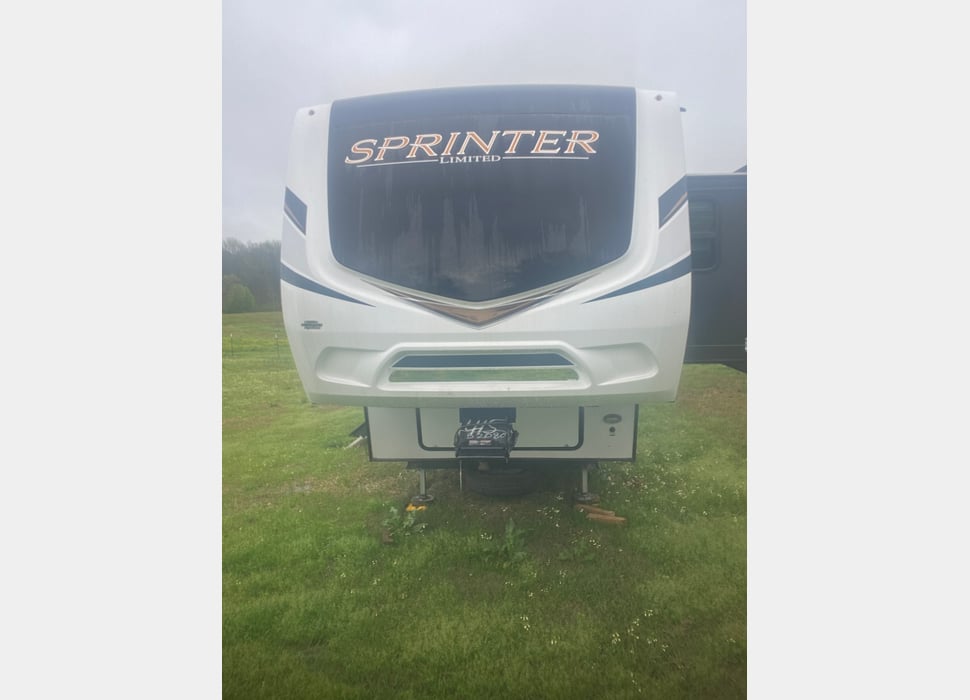 Fifth Wheel rentals in Pearl