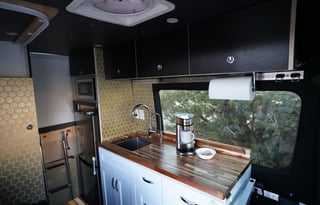 "Arby 1"- Cozy and Comfort 2021 Sprinter Campervan